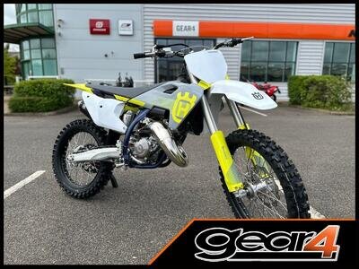 HUSQVARNA FC TC 125 250 350 450 2024 SAVE UP TO £2,550 AND 0% FINANCE