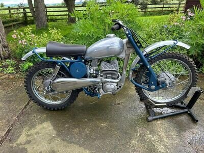 Greeves ME With "Starmaker" 250 cc Twin Carburettor motor 1963 NB original