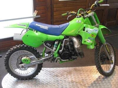 1987 KAWASAKI KX 250 ,EVO MOTOCROSS BIKE ,COLLECTABLE