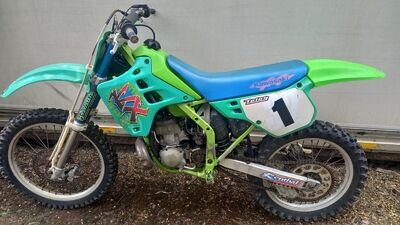 kawasaki kx 250 2 stroke