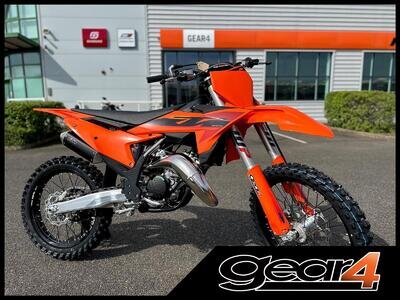 KTM 125 150 250 300 350 450 SX SXF 2025 RANGE IN STOCK FROM Â£8,999