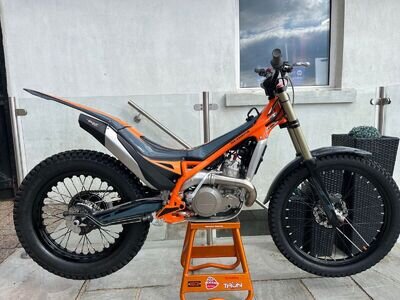 2023 Scorpa SCT 250cc Trials Bike **IMMACULATE CONDITION, INC FREE RAPTOR PEGS**