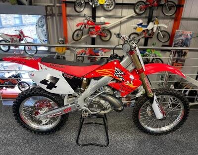 Honda CR 250 R 2002 MOTOCROSS BIKE AT CRAIGS MOTORCYCLES