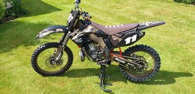 HONDA CR 250 CR250R - ONE OFF SPECIAL. L@@K