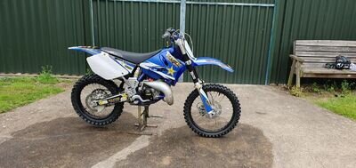 yamaha yz 125 2004 motorcross bike