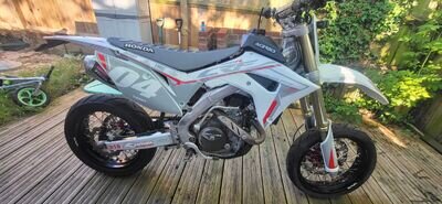 Honda crf 450 road legal 2017 ---- supermoto with off-road wheels