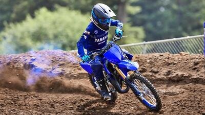 Yamaha YZ 85 LW, 2024, Blue Motocross Motorcycle.