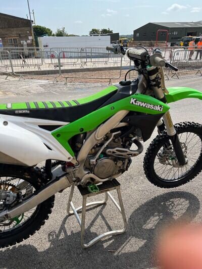 2016 Kawasaki KXF KX 450 F Motocross Bike