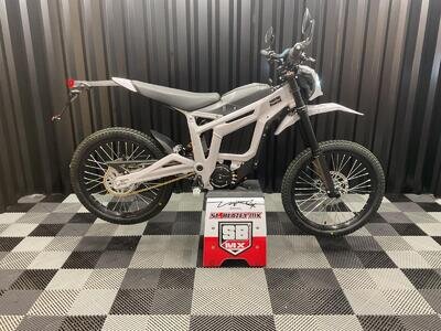 BRAND NEW 2024 TALARIA STING R L3E - ROAD LEGAL ELECTRIC DIRT BIKE