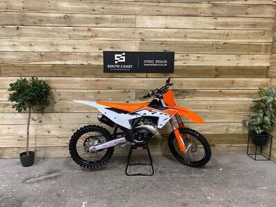 KTM SX 125 2023 MODEL 21 HOURS ON METER MOTOCROSS BIKE JUST HAD FRESH TOP END