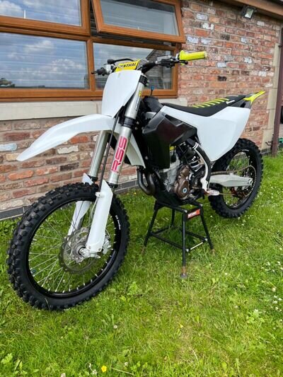 Husqvarna FC 350 2017 motocross bike not fe sx 250 450 part exchange welcome