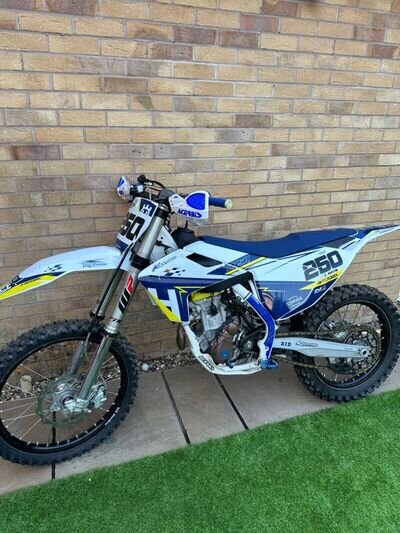 Husqvarna FC 250 2016 Motocross bike