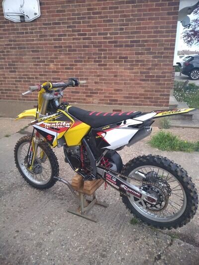 SUZUKI RM 125 2003 MOTOCROSS BIKE *RESTORATION* RUNS & RIDES